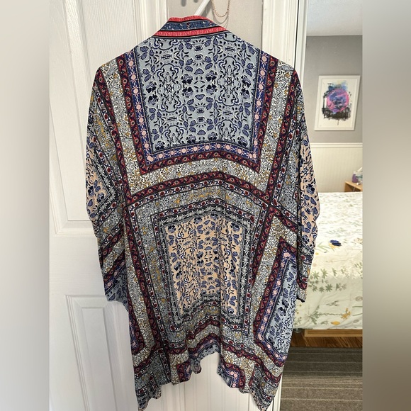 Women’s bohemian shall - Picture 2 of 5